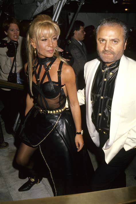 abiti gianni versace anni 80 vogue